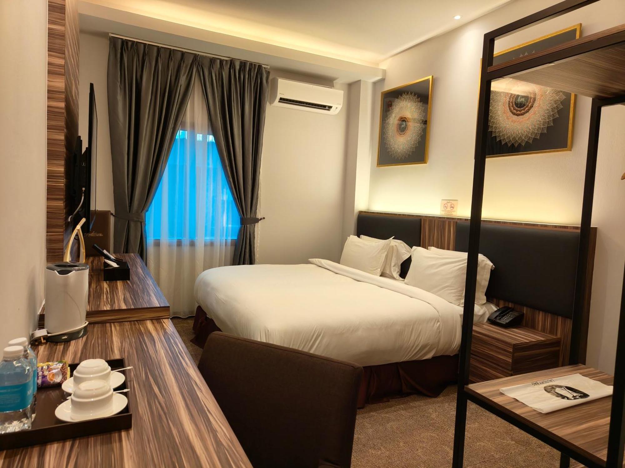 Asiatic Hotel