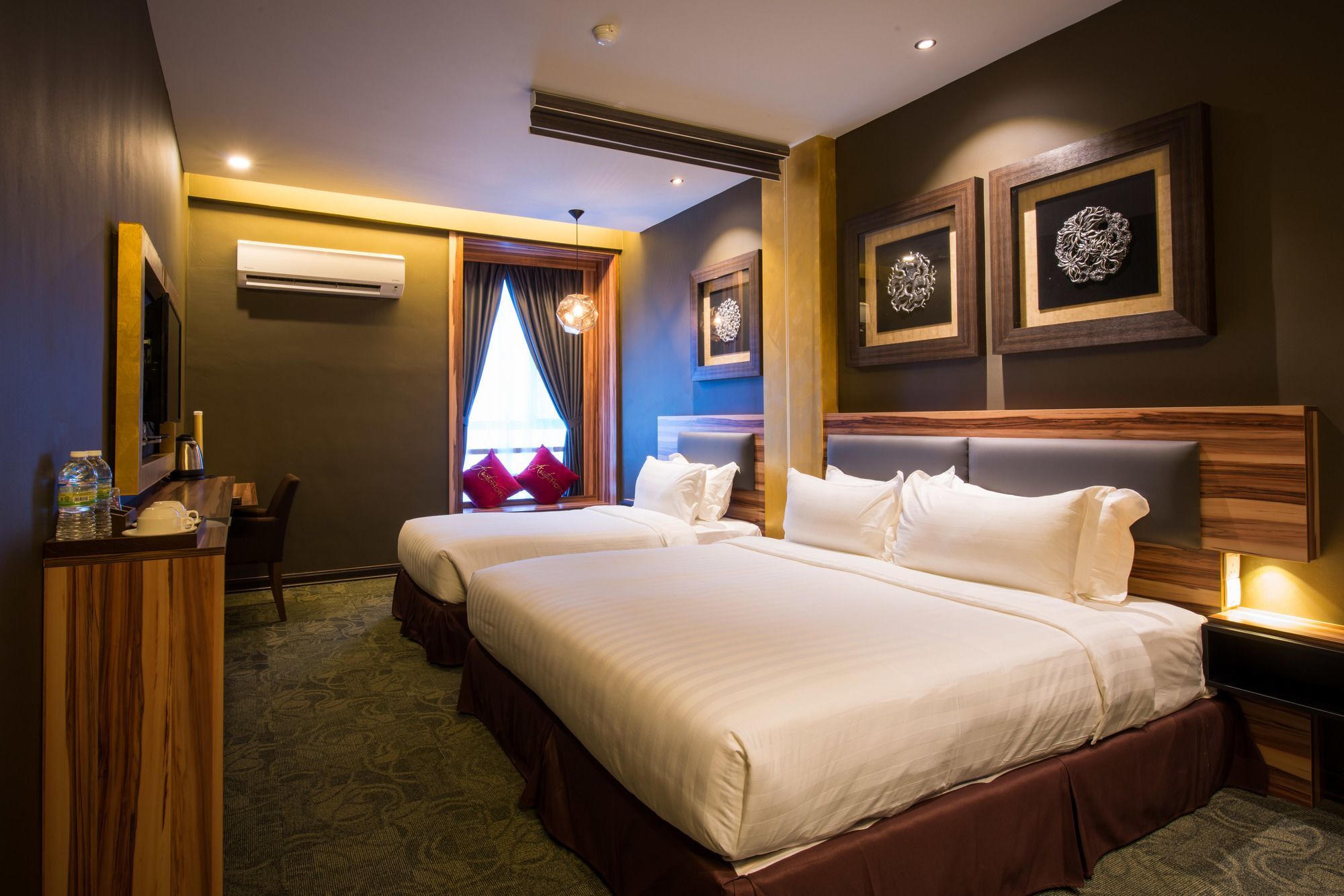 Hotel Asiatic 3*